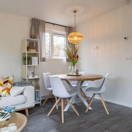 Gezellig Modern Midden Op De Veluwe شاليه